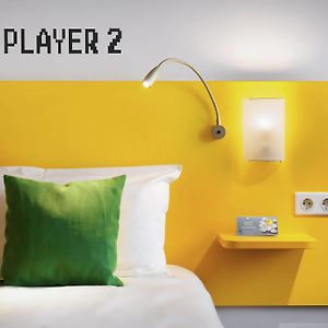 Design Room 2 Single Beds